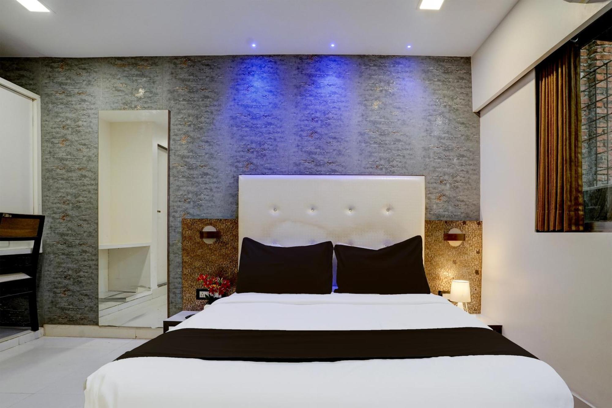 Hotel O Golden Star Mumbai Dış mekan fotoğraf