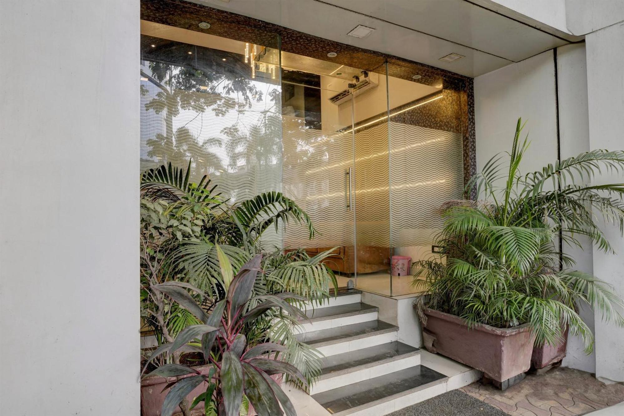 Hotel O Golden Star Mumbai Dış mekan fotoğraf